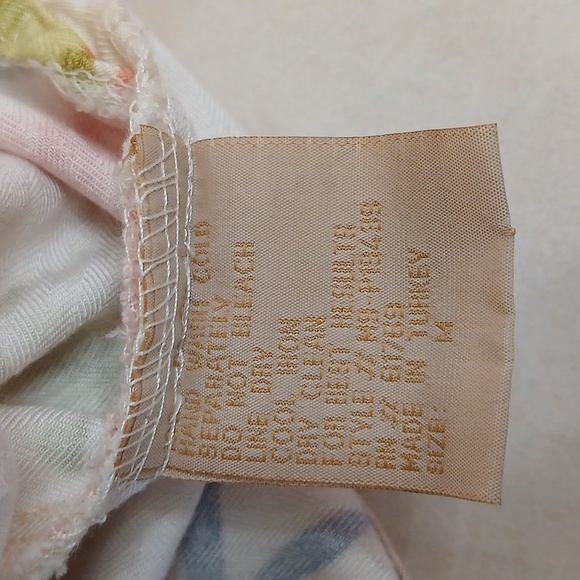 ISLAND SANDS Women's Size Medium Tropical Blouse - Picture 8 of 8